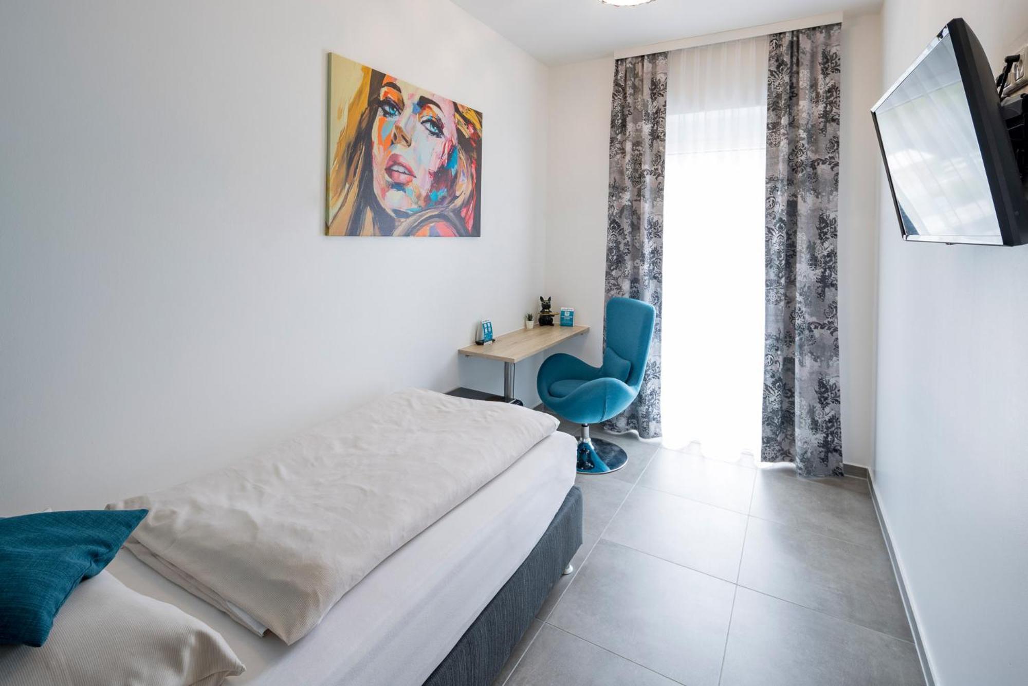 Motel24Seven 穆尔河畔布鲁克 外观 照片