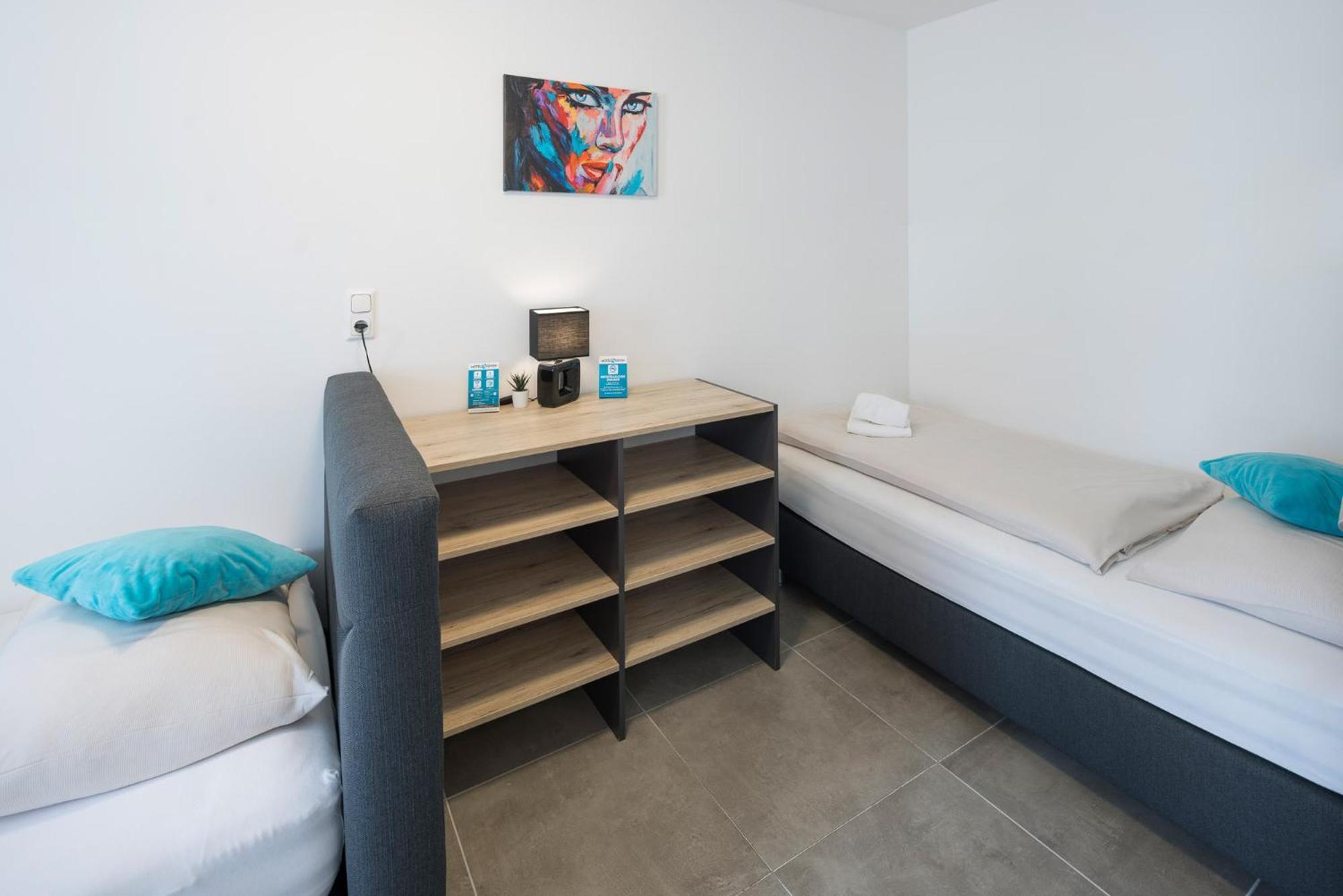 Motel24Seven 穆尔河畔布鲁克 外观 照片